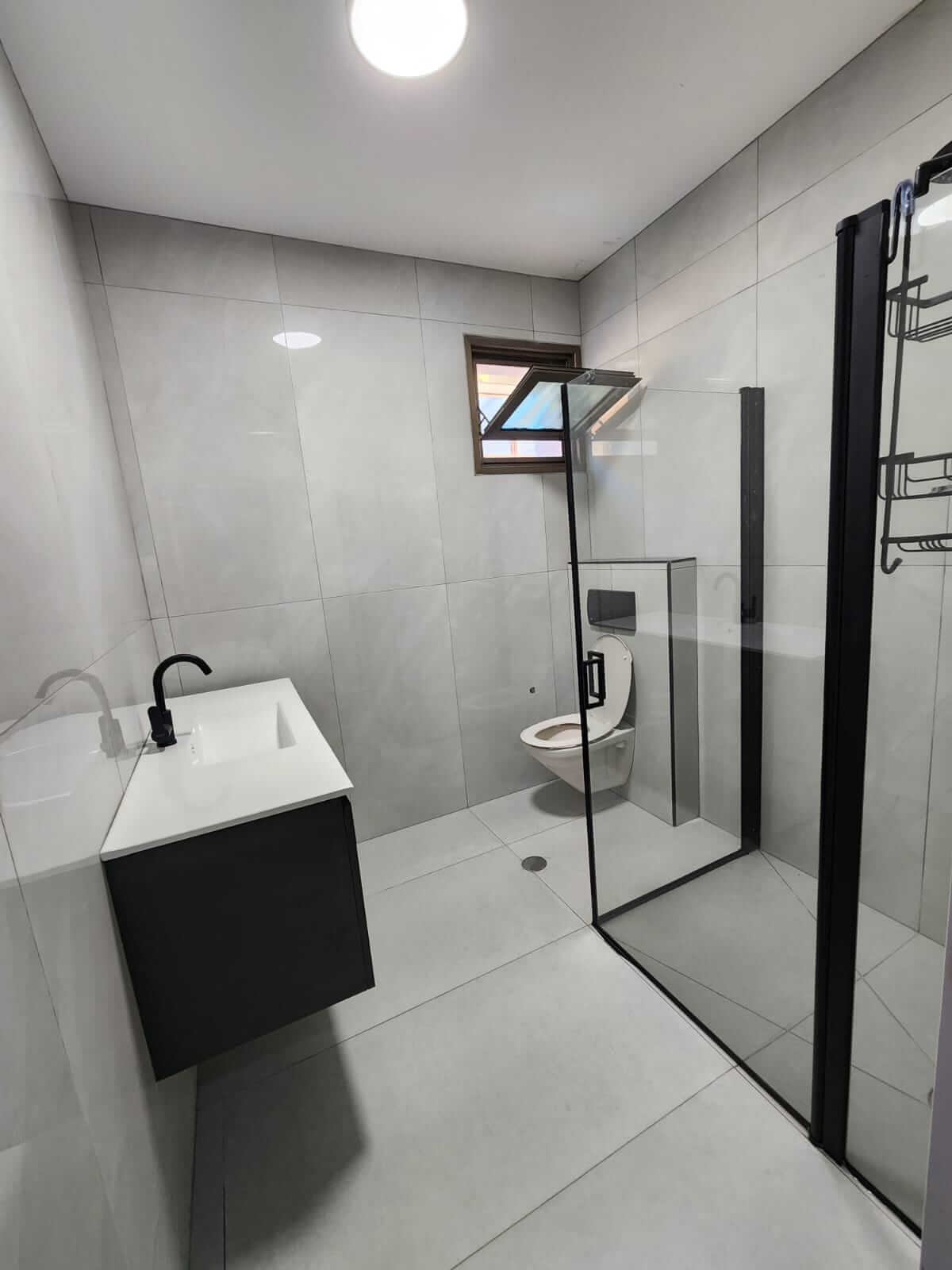 73d544cc-5316-4032-96f0-726d909fb5b2